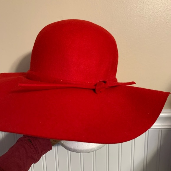 Wool flappy Hat💃🏾 - Picture 5 of 11